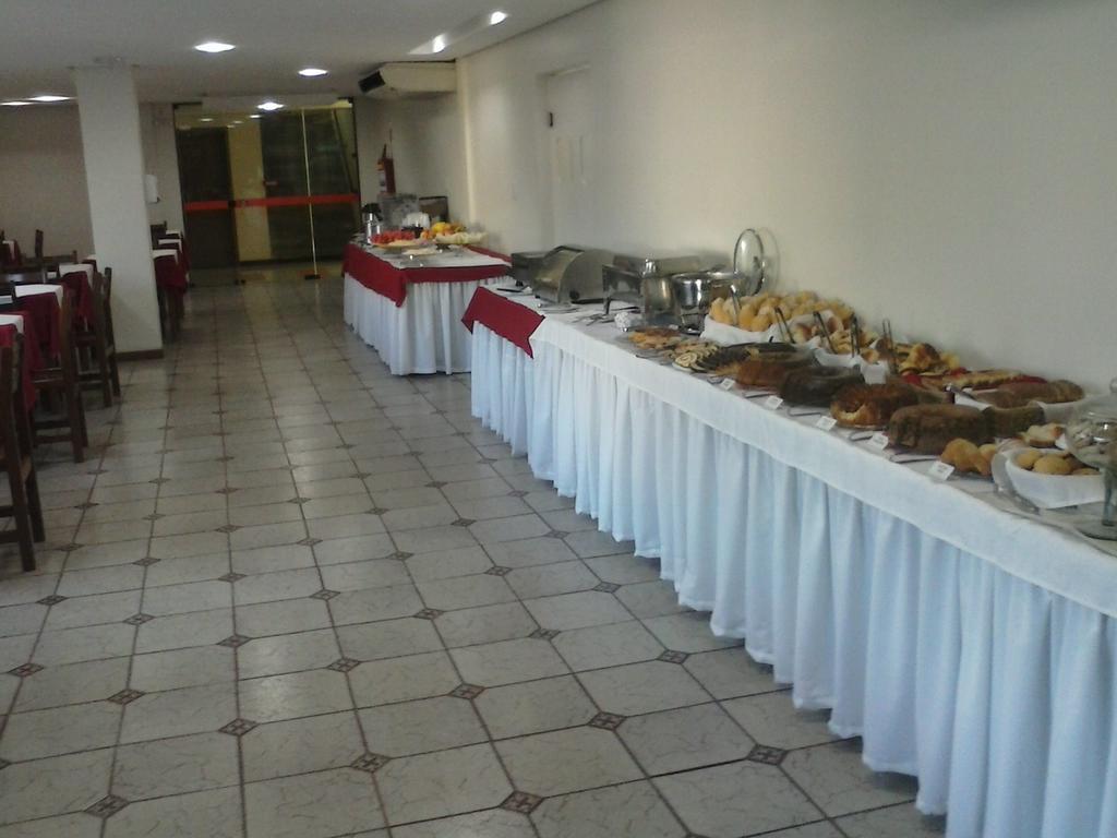Thanharu Praia Hotel Anchieta  Buitenkant foto