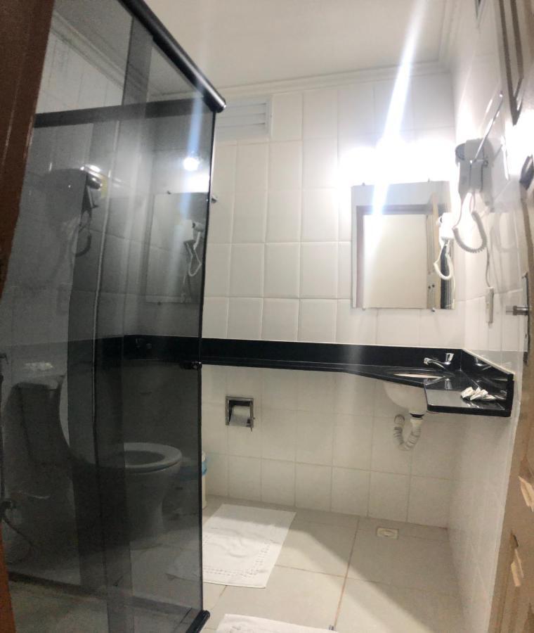 Thanharu Praia Hotel Anchieta  Buitenkant foto